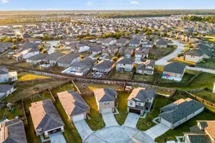 10023 Yanet Grove Ln, Houston, TX 77044 - Photo 39