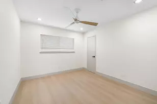 251 Holyhead Dr, Houston, TX 77015 - Photo 21