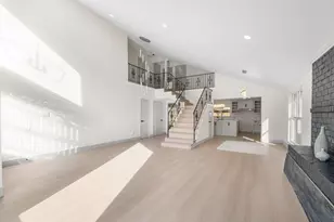 251 Holyhead Dr, Houston, TX 77015 - Photo 9