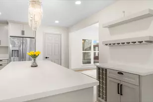 251 Holyhead Dr, Houston, TX 77015 - Photo 3