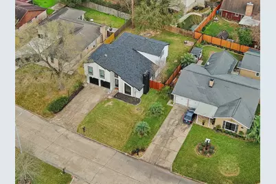 251 Holyhead Drive, Houston, TX 77015 - Photo 27