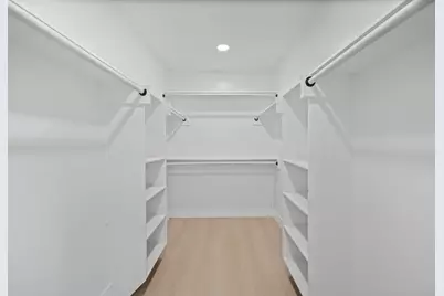 251 Holyhead Drive, Houston, TX 77015 - Photo 17