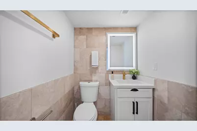 251 Holyhead Drive, Houston, TX 77015 - Photo 15