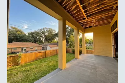 2211 Stonecrest Drive, Houston, TX 77018 - Photo 11