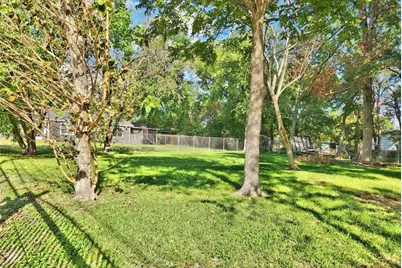 4108 Falls Street, Houston, TX 77026 - Photo 3
