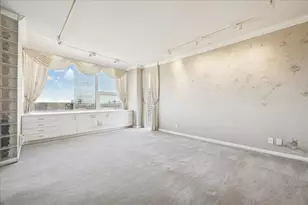 14 Greenway Plz, Houston, TX 77046 - Photo 23