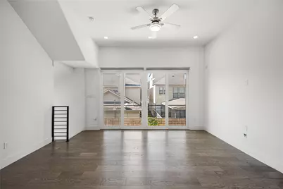 2111 McGowen Street, Houston, TX 77004 - Photo 11