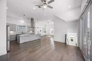 2111 McGowen St, Houston, TX 77004 - Photo 9