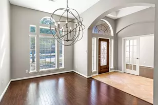 2818 Red Maple Dr, Katy, TX 77494 - Photo 5