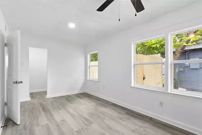 3018 Vance Avenue, Texas City, TX 77590 - Photo 11
