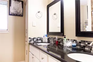 15318 Leeds Ln, Houston, TX 77040 - Photo 17