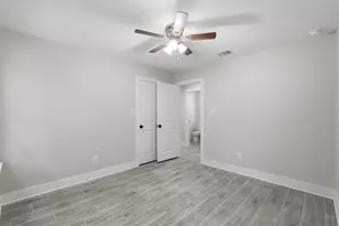 13828 Bronte Courts Dr, Willis, TX 77378 - Photo 27