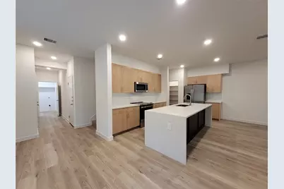 2509 Appian Way Way #B, Roman Forest, TX 77357 - Photo 9