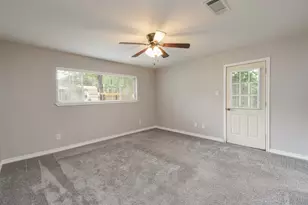 14126 W Cypress Forest Dr, Houston, TX 77070 - Photo 9