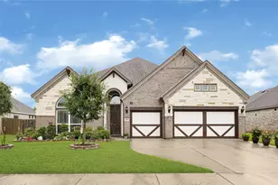 4612 Fisher Dr, Pearland, TX 77584 - Photo 1