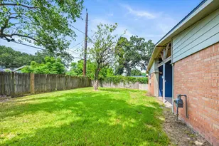 1865 Dolphin Dr, Seabrook, TX 77586 - Photo 25