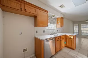 1516 Southern Plantation Dr, College Station, TX 77845 - Photo 11