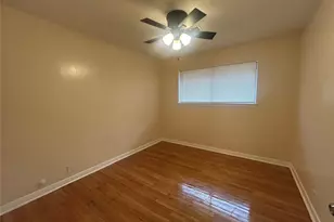 10211 Hinds St, Houston, TX 77034 - Photo 11