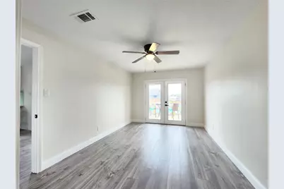 288 Ling Street, Bayou Vista, TX 77563 - Photo 13