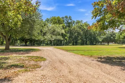 2840 Riverwood Road, Gonzales, TX 78629 - Photo 5