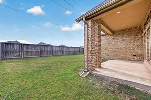 2107 Cinnamon Teal Cir, Fulshear, TX 77423 - Photo 23