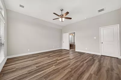 2107 Cinnamon Teal Circle, Fulshear, TX 77423 - Photo 13
