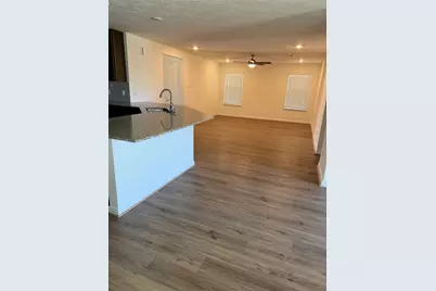 1634 Vista Luna Drive, Texas City, TX 77591 - Photo 7