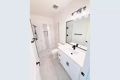 114 County Road 3543, Cleveland, TX 77327 - Photo 7