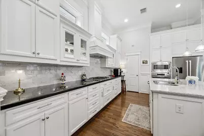609 Rutland Street #A, Houston, TX 77007 - Photo 11