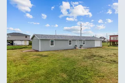 515 Thunder Road, Freeport, TX 77541 - Photo 1