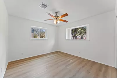 7814 Leader Street, Houston, TX 77036 - Photo 9