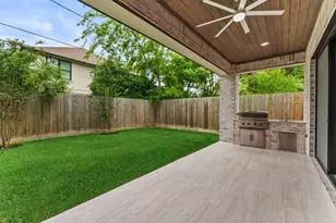 2628 Sunset Blvd, West University Place, TX 77005 - Photo 5