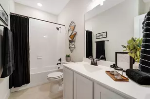 806 Alaska Cedar Dr, Crosby, TX 77532 - Photo 5