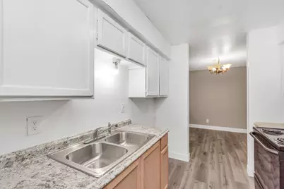 9700 Leawood Boulevard #1806, Houston, TX 77099 - Photo 9