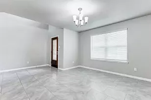 9011 Downing St, Richmond, TX 77469 - Photo 11
