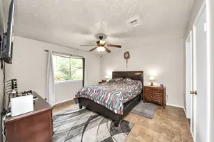 12218 Taylors Crossing Dr, Tomball, TX 77375 - Photo 17