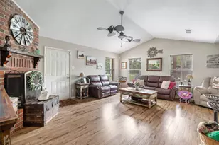 282 County Rd 6769, Dayton, TX 77535 - Photo 7