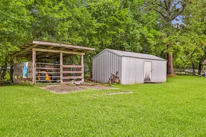 282 County Road 6769, Dayton, TX 77535 - Photo 27