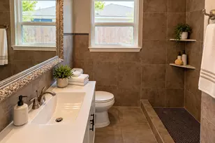 926 Toni Ave, Houston, TX 77017 - Photo 9
