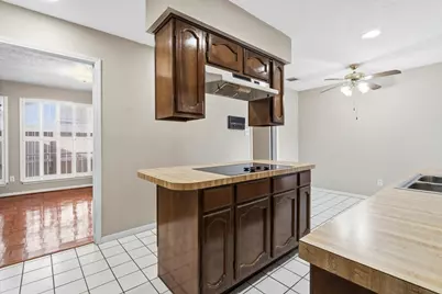 25507 Cottage Hill Lane, Spring, TX 77373 - Photo 13