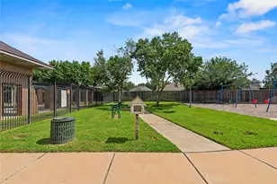 17231 Sheffield Bend Dr, Houston, TX 77095 - Photo 35