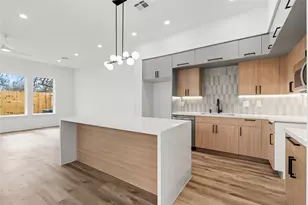 3426 Anita St, Houston, TX 77004 - Photo 9