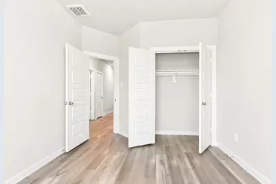 341 N Centro Circle, Shenandoah, TX 77385 - Photo 11