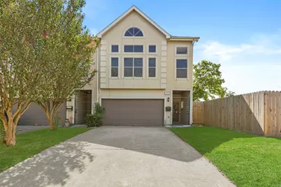 5343 Kiam Street, Houston, TX 77007 - Photo 1