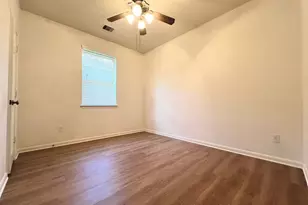 11907 Golden Lodge Ln, Houston, TX 77066 - Photo 11