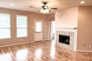 11907 Golden Lodge Ln, Houston, TX 77066 - Photo 3