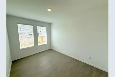 423 Amy Street, Angleton, TX 77515 - Photo 35