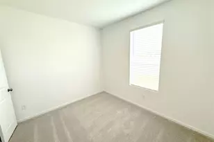 423 Amy St, Angleton, TX 77515 - Photo 23