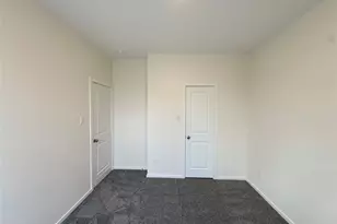 423 Amy St, Angleton, TX 77515 - Photo 13