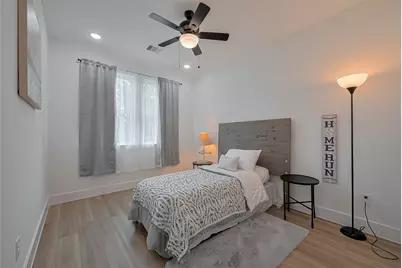 778 Mansfield St, Houston, TX 77091 - Photo 15